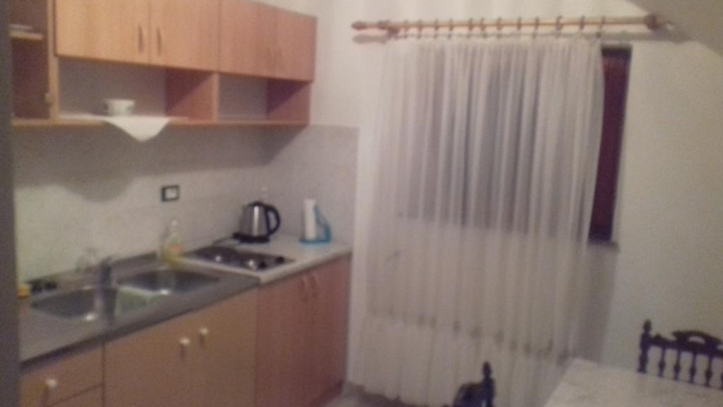 Lovinac  Apartments Topic מראה חיצוני תמונה