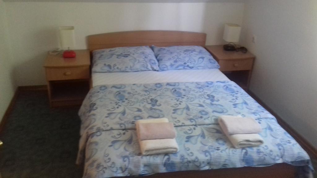 Lovinac  Apartments Topic מראה חיצוני תמונה